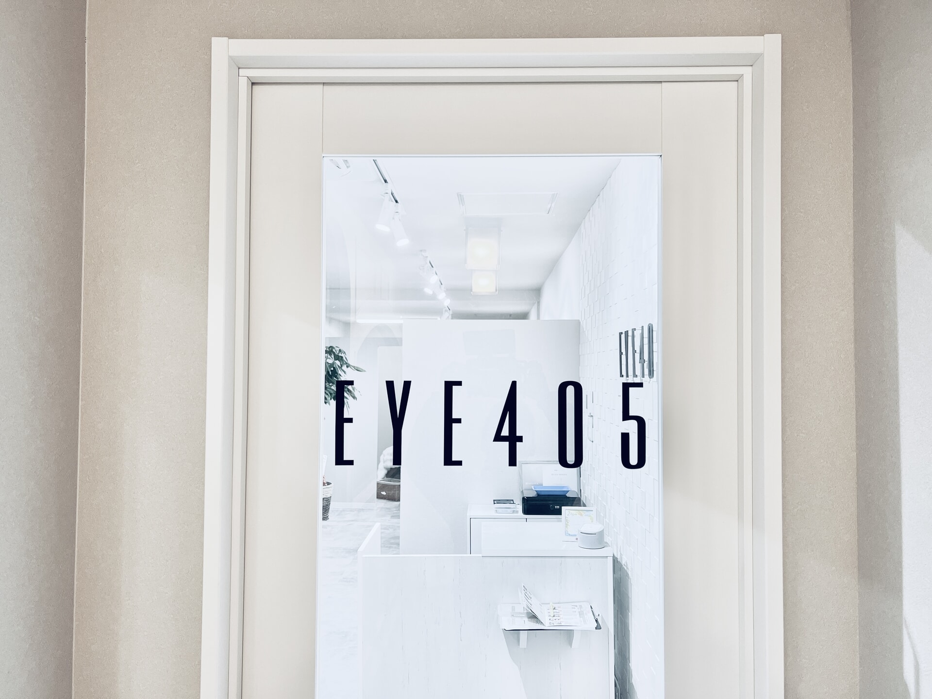 6 EYE405 6 EYE405